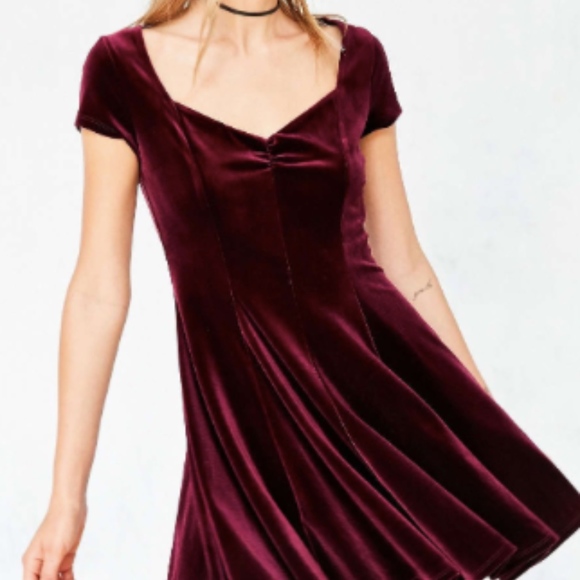 Maroon Velvet Dress - Picture 1 of 3